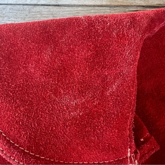 Vintage Red Suede Cape Warren of California Conchos Western Boho Hippie Large - Picture 13 of 15
